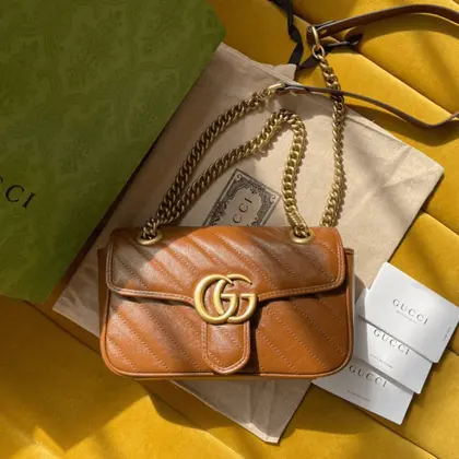 Gucci Marmont Women’s Handbag Super Brown Smooth Leather 22cm — Gucci Handbags sample