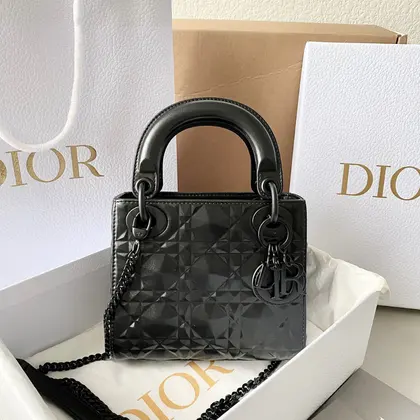Dior Lady Matte Black Diamond Pattern 17cm — Dior Handbags sample