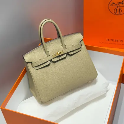 HN 25 in Dark Khaki Gold Hardware — Hermès Handbags sample