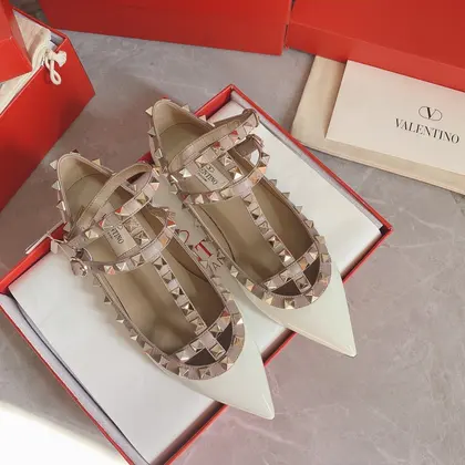 Valentino Women White Patent Leather Studded Flats — Valentino Handbags sample