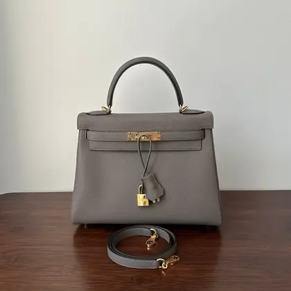 HM Kelly 28cm Etain Togo Gold Hardware — Hermès Handbags sample