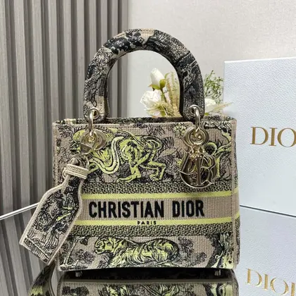 Dior Medium Dioriviera Lady D-Lite Bag — Dior Handbags sample