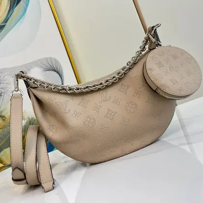 Louis Vuitton LV Baia Mahina Mono Pattern Like Auth Handbags 26x17x7.5cm — Louis Vuitton Handbags sample