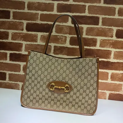 Gucci Horsebit 1955 GG Supreme Canvas Leather — Gucci Handbags sample