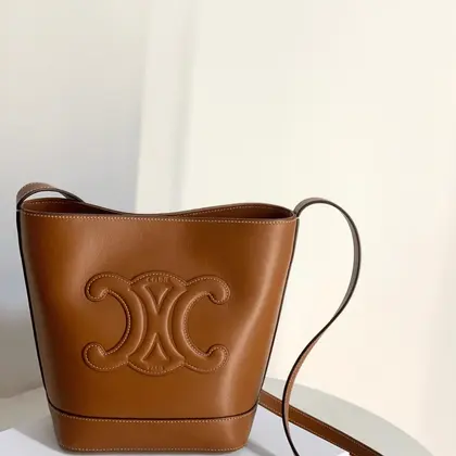 Celine Small Bucket Cuir Triomphe Brown Bucket Handbag 30x22x12cm — Celine Handbags sample