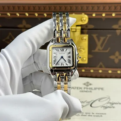 Cartier Santos Woman — Cartier Handbags sample