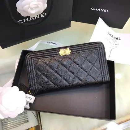 Chanel Wallet Black Grained Leather Gold Lock 19×10.5cm — Chanel Handbags sample