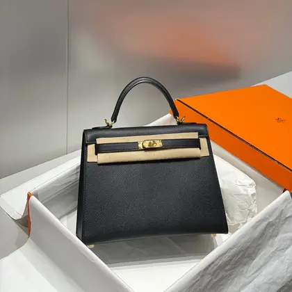 HN 25 Black Epsom Gold Hardware — Hermès Handbags sample