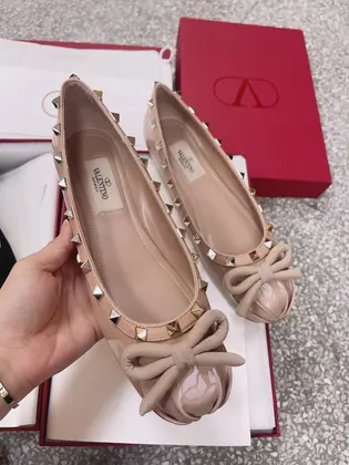 Valentino Women Nude Patent Leather Studded Flats — Valentino Handbags sample