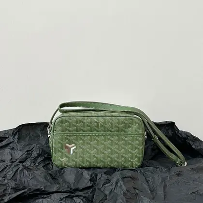 Goyard Limited Editio Crossbody Bag / Unisex — Goyard Handbags sample