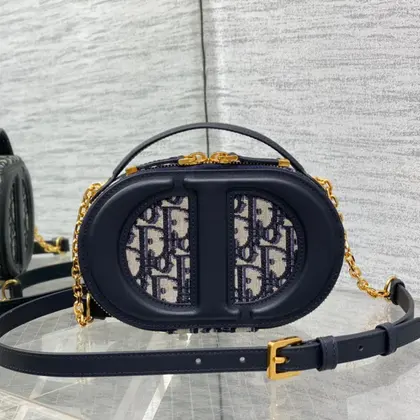 Dior branded women’s handbag with crossbody strap 18x6cm — Dior Handbags sample