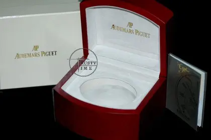 APACC001 – Original Design Boxset for Audemars Piguet watch — Audemars Piguet Watches sample