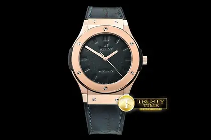 HUB0386A – Classic Fusion Berluti — Hublot Watches sample