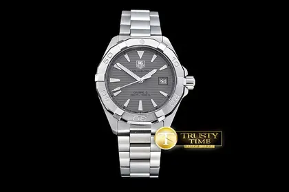 TAG0296A – AquaRacer Calibre — Tag Heuer Watches sample